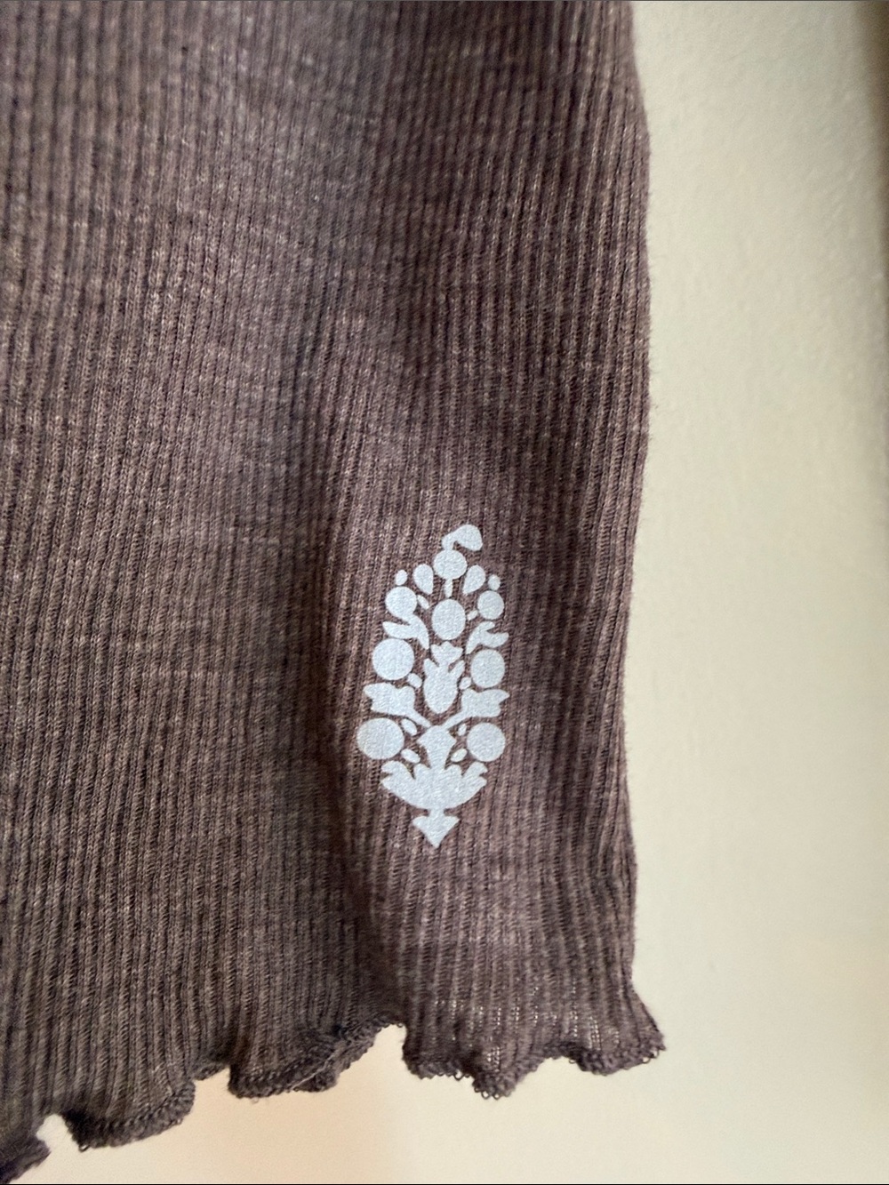 Free People Movement Breathe Easy Layer Hoodie in Chocolate NWT - Picture 5 of 11